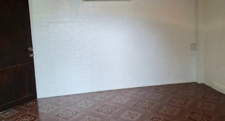 For sale 8 bedrooms villa in Mueang Chiang Rai, Chiang Rai