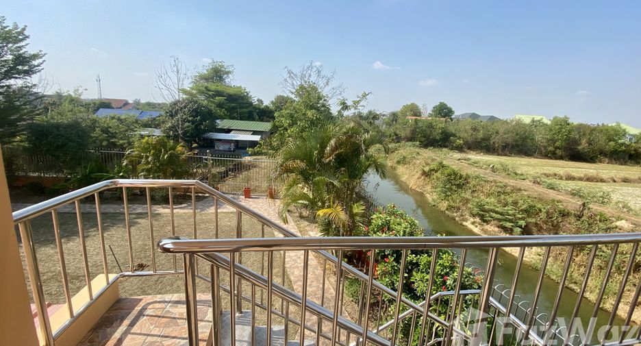 For sale 4 bedrooms house in Mueang Surin, Surin