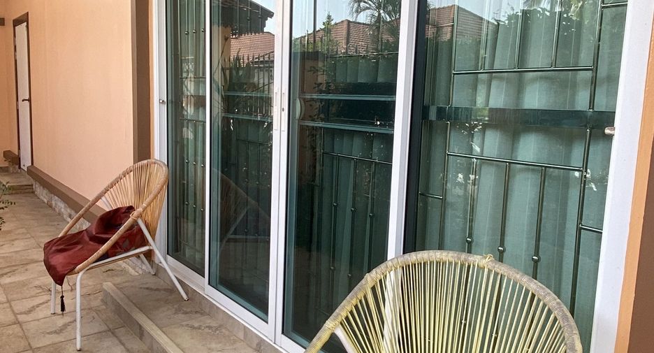 For sale 4 bedrooms house in Mueang Surin, Surin