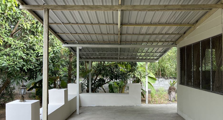 For sale 2 bedrooms house in Khao Suan Kwang, Khon Kaen