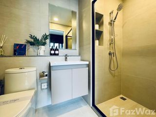 For sale 2 bedrooms condo in Huai Khwang, Bangkok