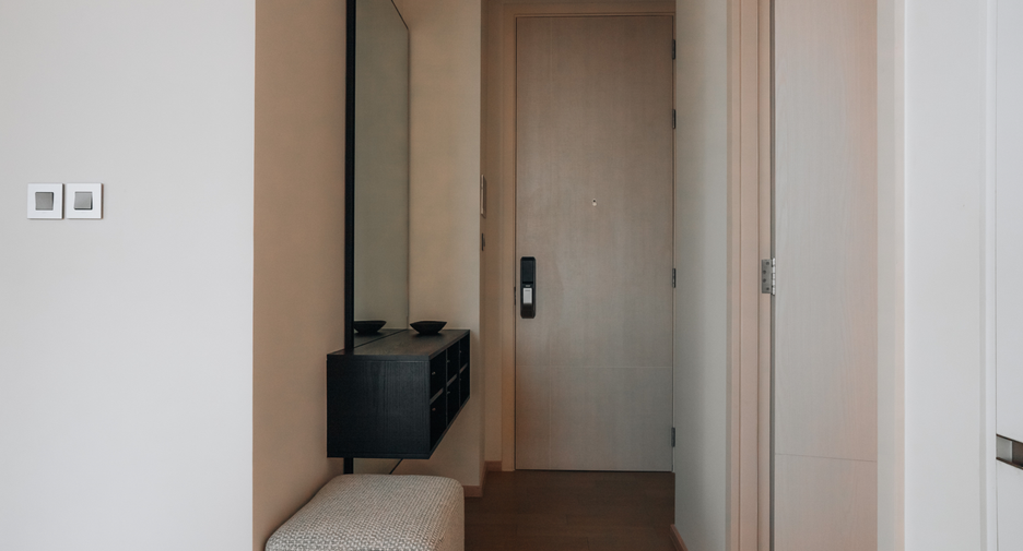 À vendre 2 chambres condo à Khlong Toei, Bangkok