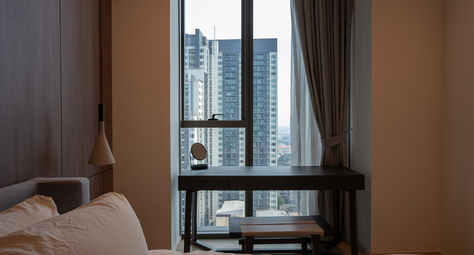 À vendre 2 chambres condo à Khlong Toei, Bangkok