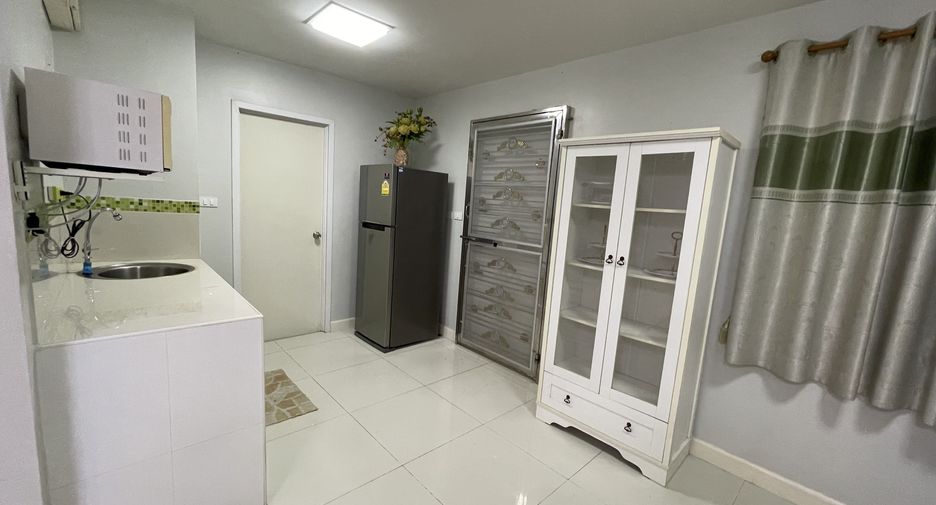 For sale 3 bedrooms house in Mueang Chon Buri, Chonburi