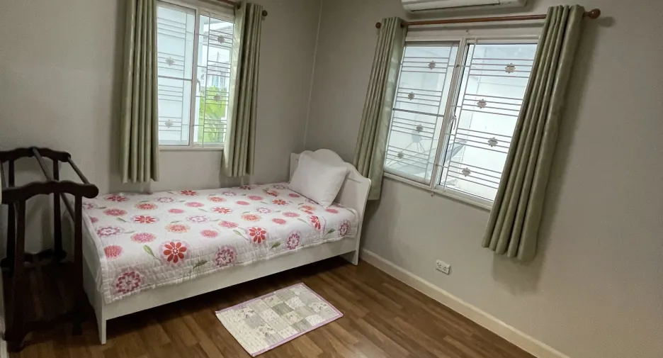 For sale 3 bedrooms house in Mueang Chon Buri, Chonburi