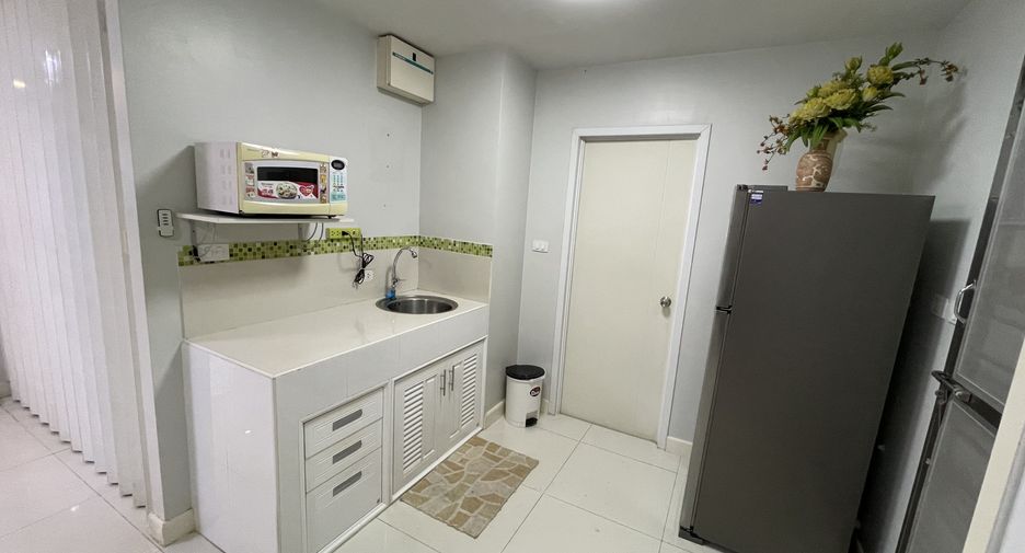 For sale 3 bedrooms house in Mueang Chon Buri, Chonburi