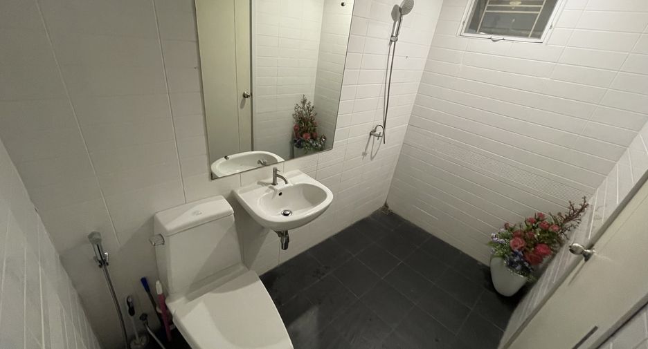 For sale 3 bedrooms house in Mueang Chon Buri, Chonburi