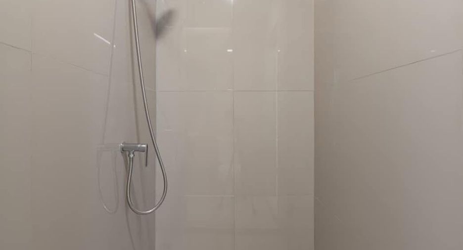 For sale studio condo in Huai Khwang, Bangkok
