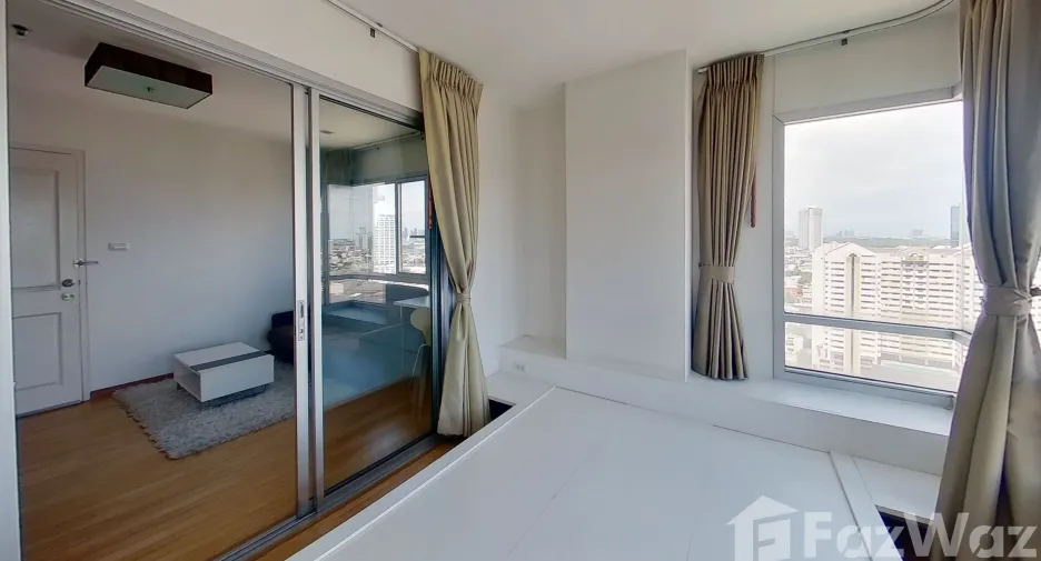 For sale 1 bed condo in Yan Nawa, Bangkok