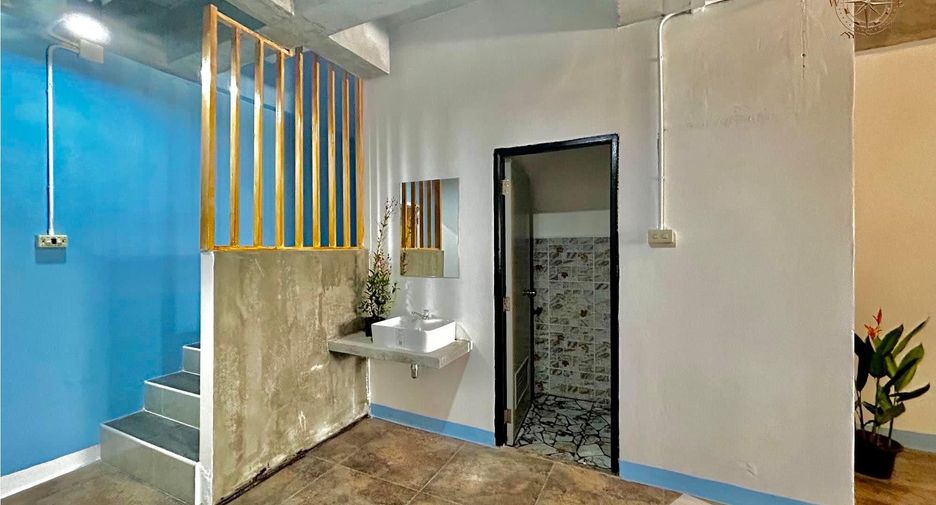 À vendre 2 chambres maison de ville à Mueang Khon Kaen, Khon Kaen