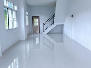 For sale 3 bedrooms townhouse in Lom Kao, Phetchabun
