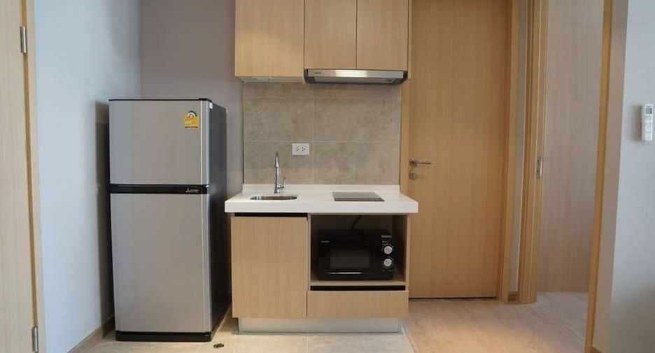 For sale 1 bed condo in Yan Nawa, Bangkok