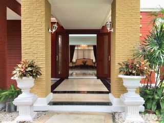 Casa en venta de 5 habitaciones en Suan Luang, Bangkok