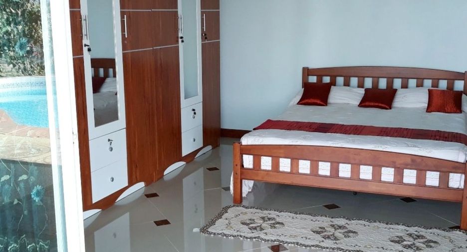 For rent 3 bedrooms villa in Mueang Chiang Rai, Chiang Rai