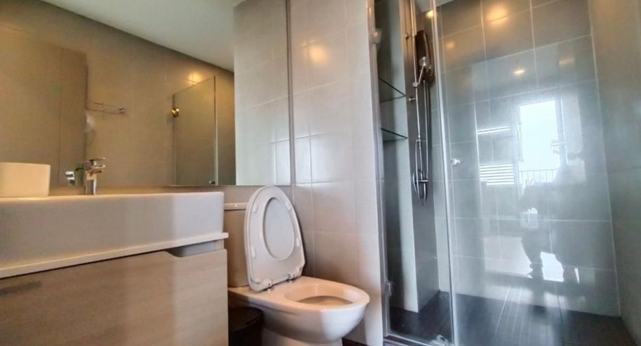 Condo en venta de 2 habitaciones en Bang Na, Bangkok