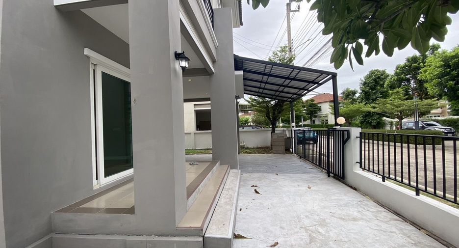 For sale 3 bedrooms house in Min Buri, Bangkok