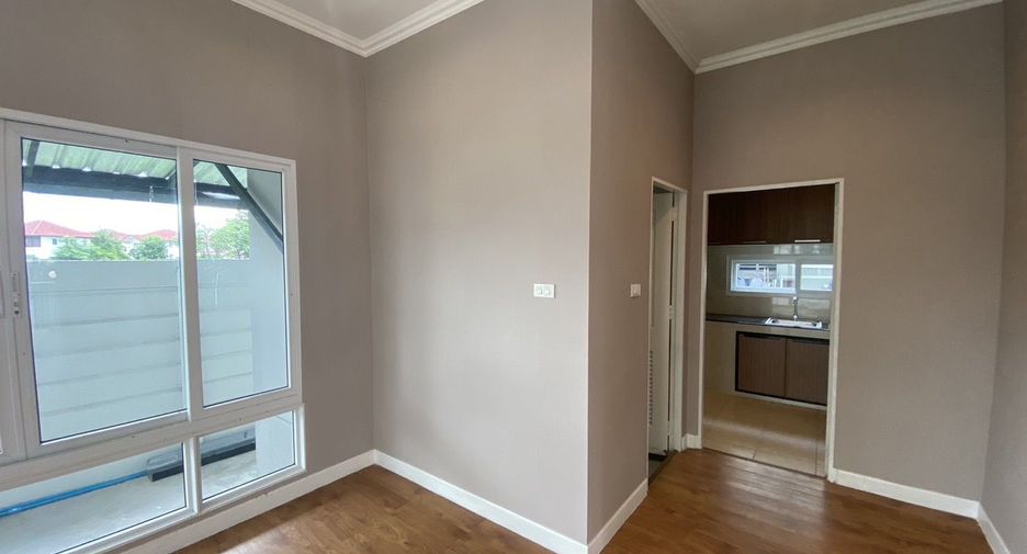 For sale 3 bedrooms house in Min Buri, Bangkok