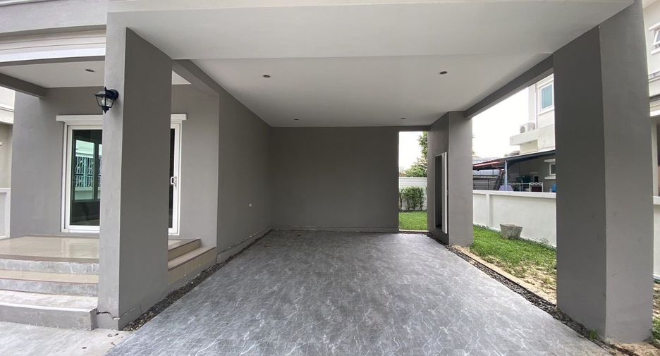 For sale 3 bedrooms house in Min Buri, Bangkok