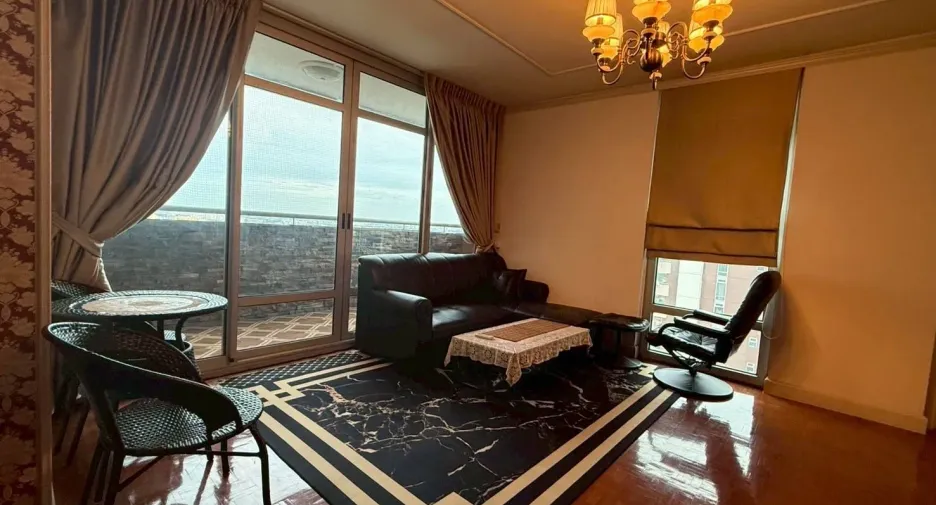 For rent 3 bedrooms condo in Pak Kret, Nonthaburi