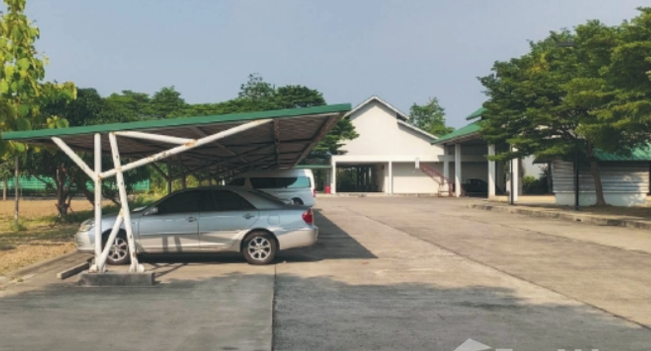 For sale studio house in Mueang Samut Sakhon, Samut Sakhon