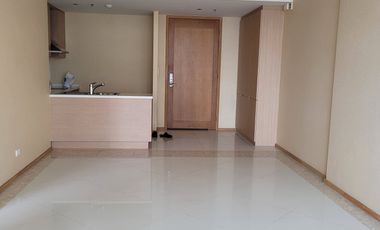 For sale 1 Beds condo in Sathon, Bangkok