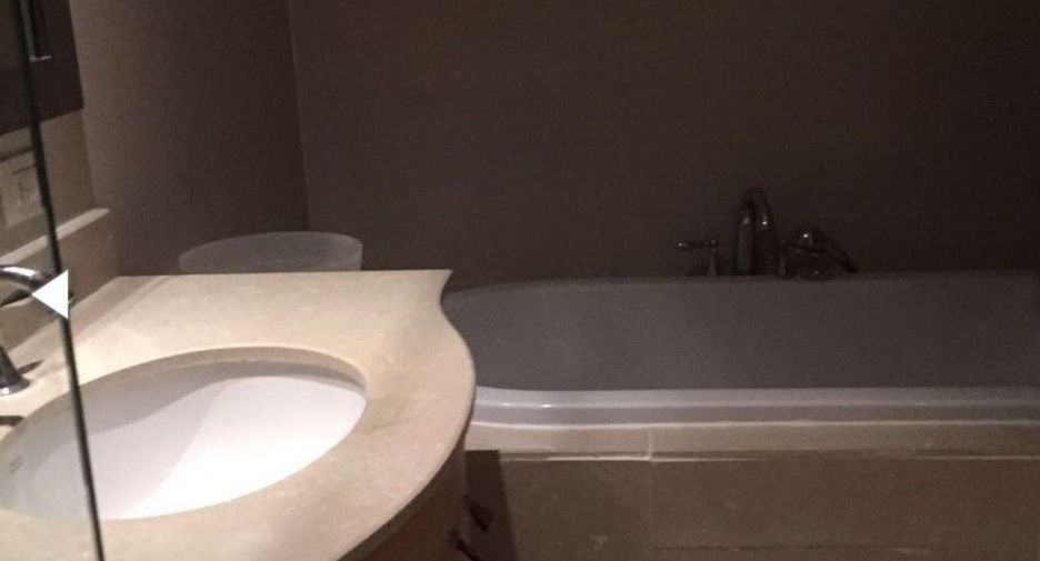 For sale 1 bed condo in Sathon, Bangkok