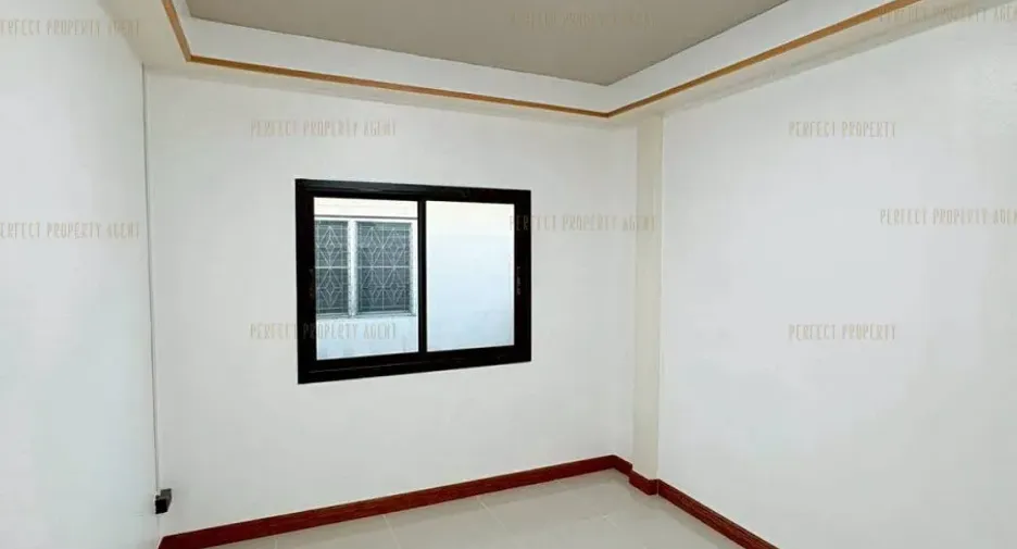 For sale 3 bedrooms townhouse in Bang Bua Thong, Nonthaburi