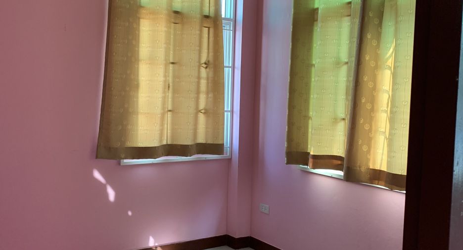For sale 3 bedrooms house in Bang Phli, Samut Prakan