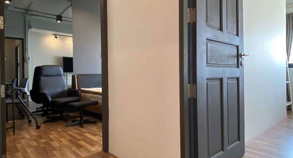 For sale and for rent 2 bedrooms condo in Watthana, Bangkok