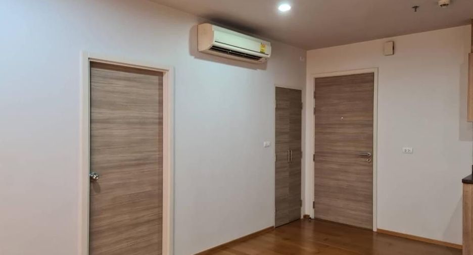 For sale 1 bed condo in Khlong San, Bangkok