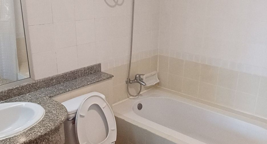 For sale 2 bedrooms condo in Pathum Wan, Bangkok