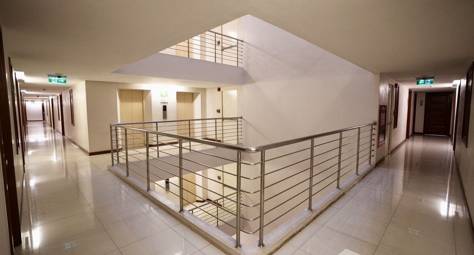 For sale 1 bed condo in Din Daeng, Bangkok