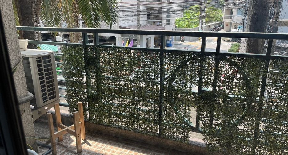 Wohnung zum Kauf mit 1 Zimmer in Huai Khwang, Bangkok