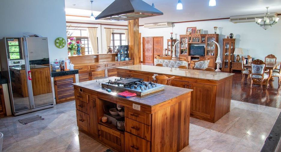 Casa en venta de 5 habitaciones en Mueang Maha Sarakham, Maha Sarakham