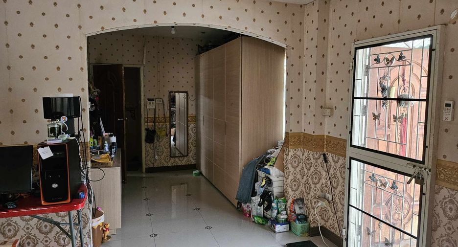 Продажа 3 спальни дом в Khlong Luang, Патумтани