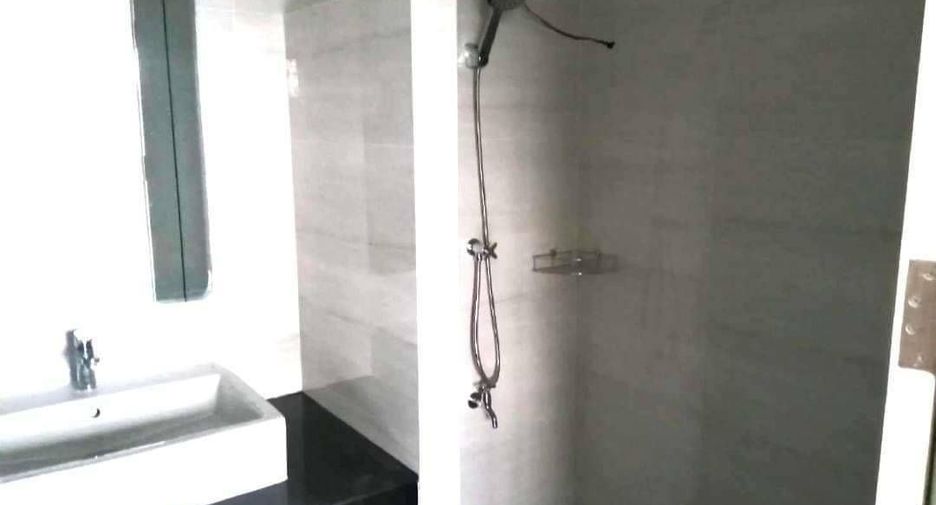 À vendre 3 chambres maison de ville à Hat Yai, Songkhla