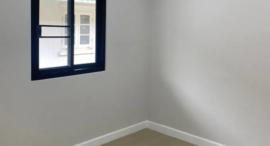 Casa adosada en venta de 3 habitaciones en Khlong Luang, Pathum Thani