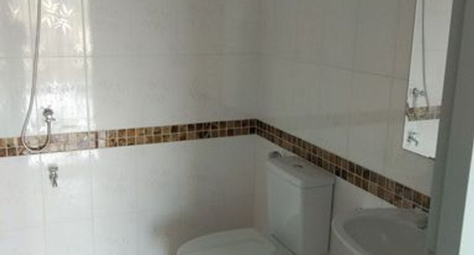For sale 2 bedrooms townhouse in Mueang Trang, Trang