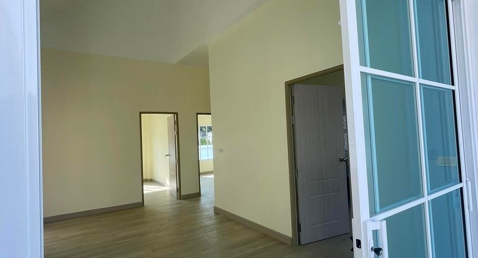 For sale 3 bedrooms house in Mueang Phayao, Phayao