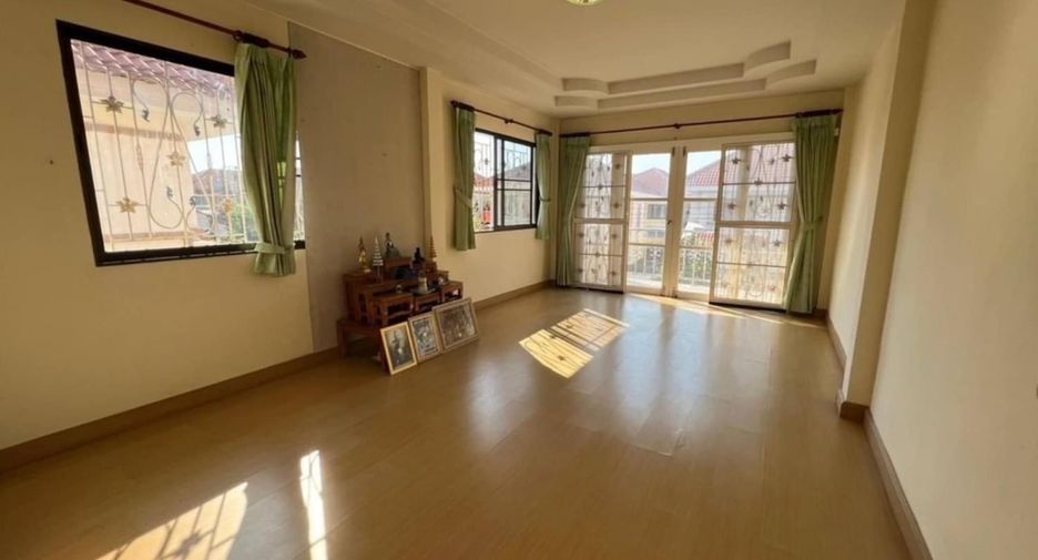 Haus zum Kauf mit 3 Zimmer in Phra Samut Chedi, Samut Prakan