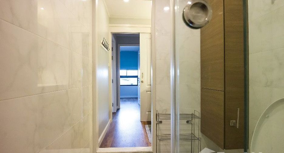 For sale 2 bedrooms condo in Khlong Toei, Bangkok