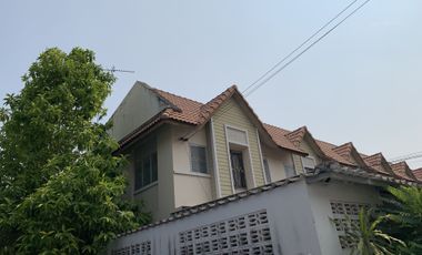 For sale 3 ベッドルーム townhouse in Mueang Chon Buri, Chonburi