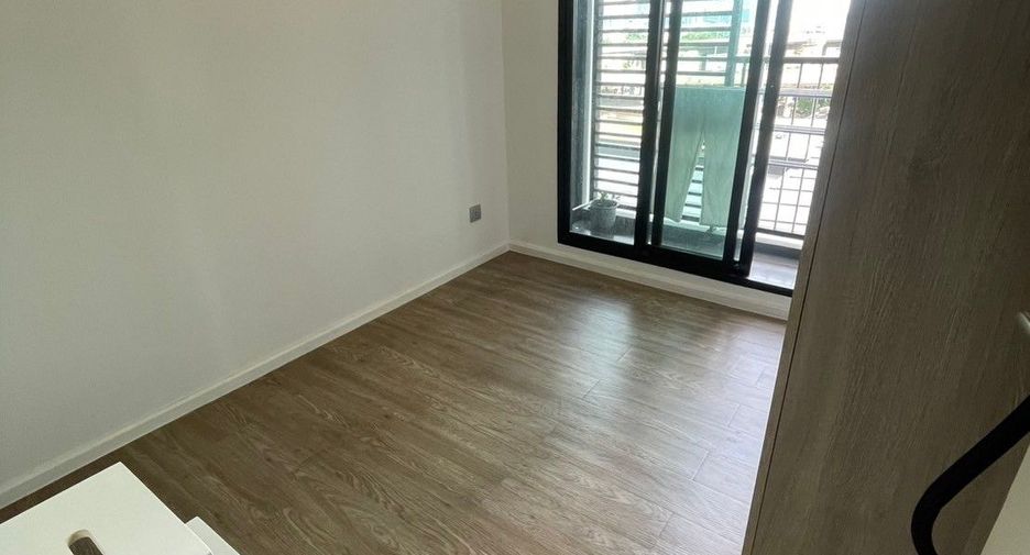 For sale 1 bed condo in Khlong Toei, Bangkok