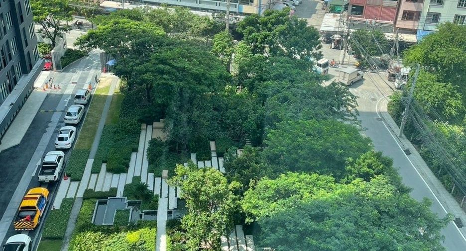 For sale 1 bed condo in Khlong Toei, Bangkok