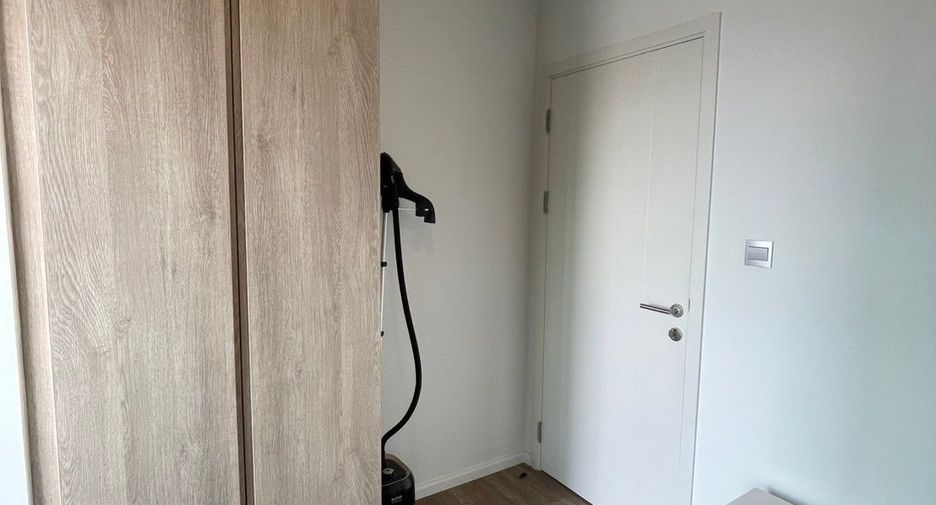 For sale 1 bed condo in Khlong Toei, Bangkok