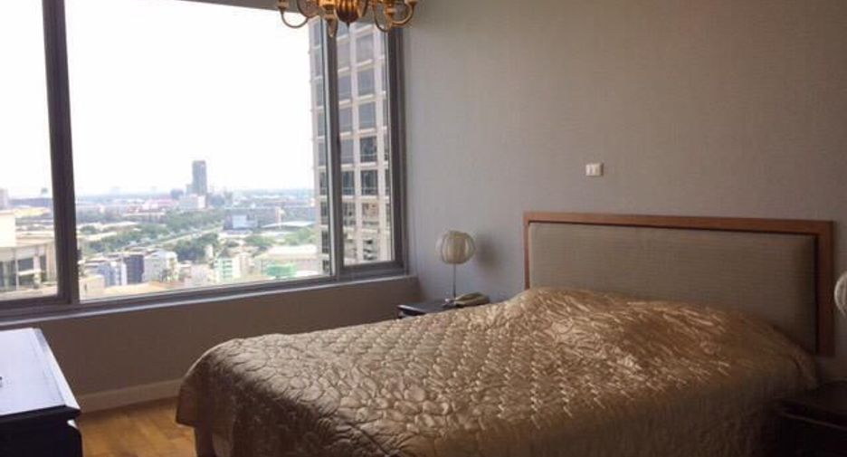 For sale 2 bedrooms condo in Pathum Wan, Bangkok
