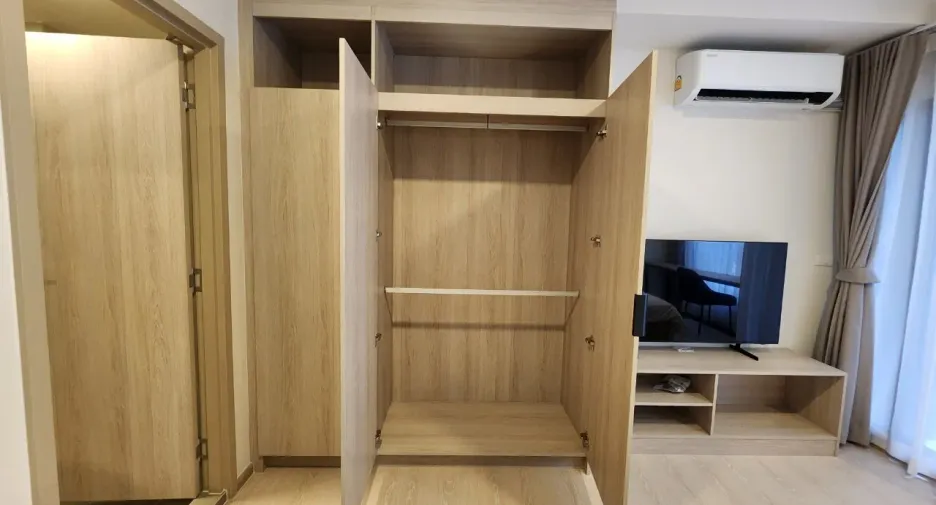 For rent studio condo in Khlong Luang, Pathum Thani