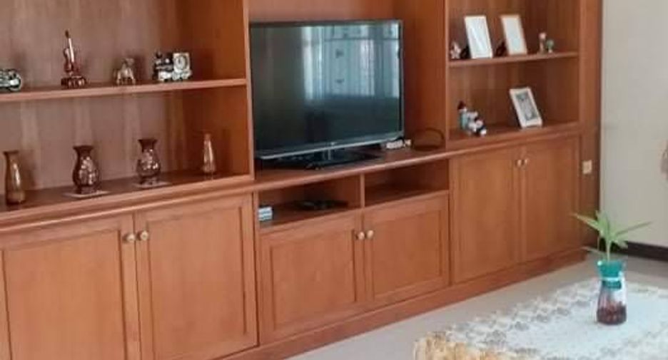 For sale 4 bedrooms house in Mueang Nongbua Lamphu, Nong Bua Lamphu