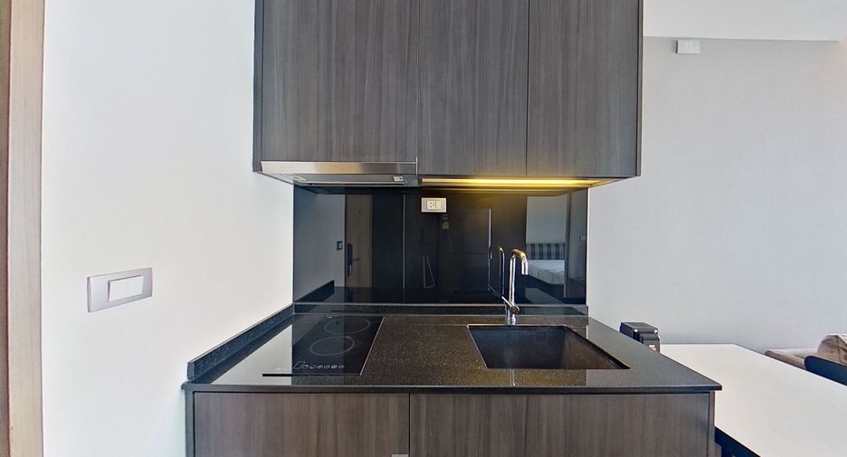 For sale 1 bed condo in Watthana, Bangkok