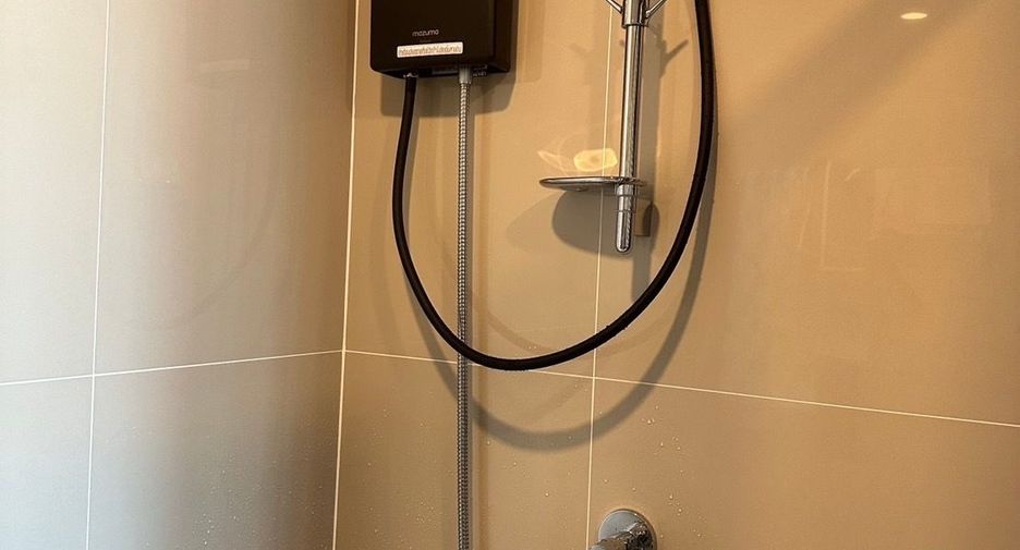 For sale 1 bed condo in Bang Kapi, Bangkok